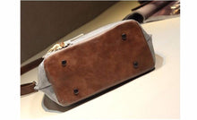 Vetro Daily Messenger Bag