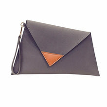Xiniu Envelope Clutch