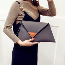 Xiniu Envelope Clutch