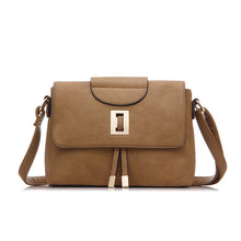 Retri Shoulder Bag | Camel