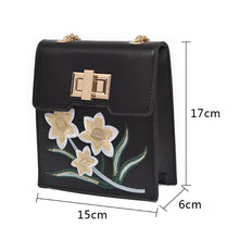 Delicate Flower Handbag| Blues | Pinks | Whites